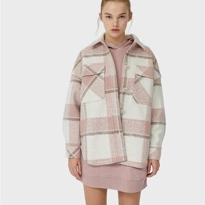 PINK AND WHITE PLAID STRADIVARIUS SHACKET